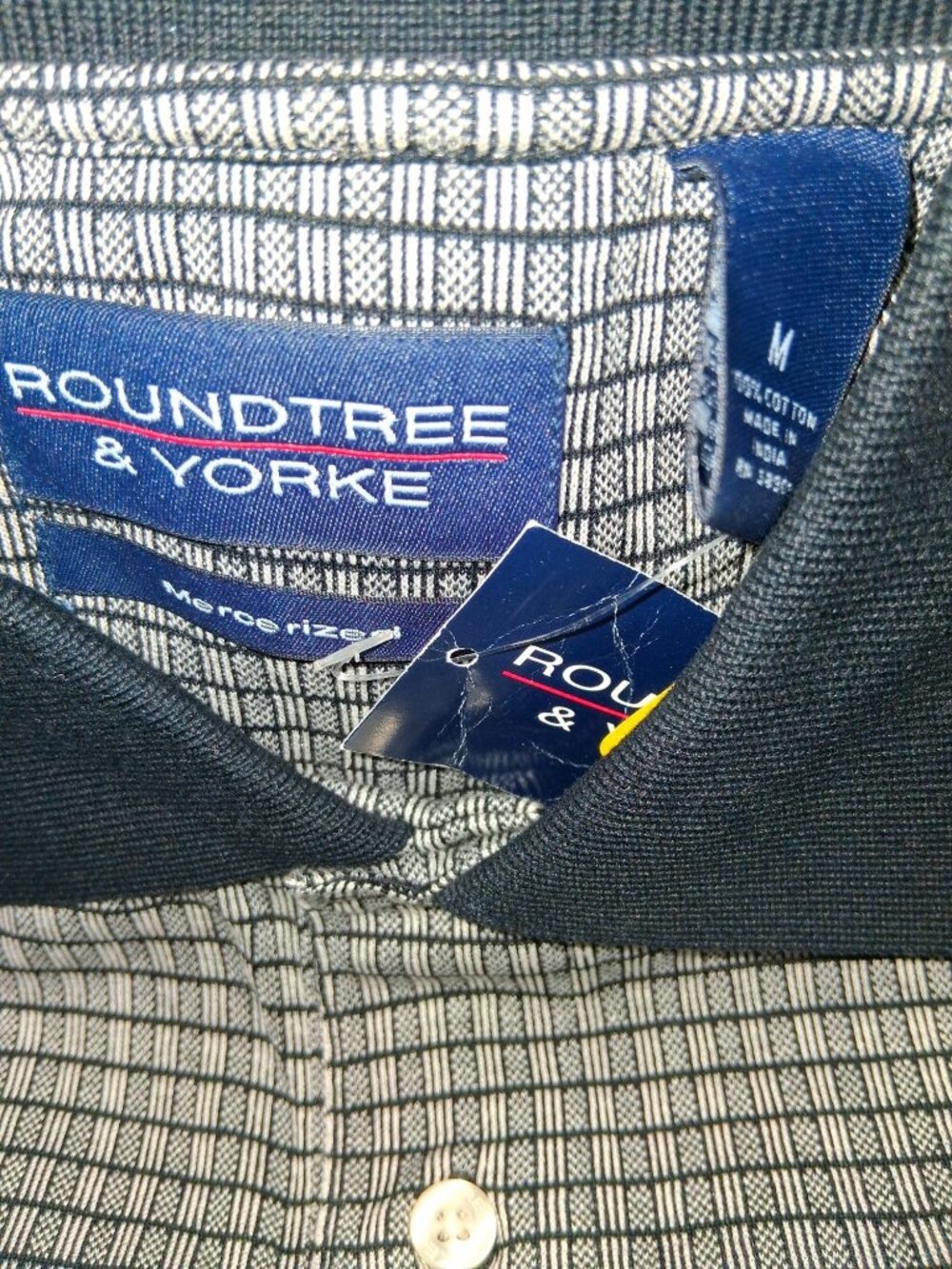Roundtree & Yorke Mens Short Sleeve Polo Shirt Black Plaid Medium 100% Cotton Ne